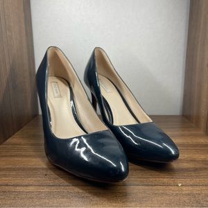 Cole Haan dark green Womens heels size 8.5